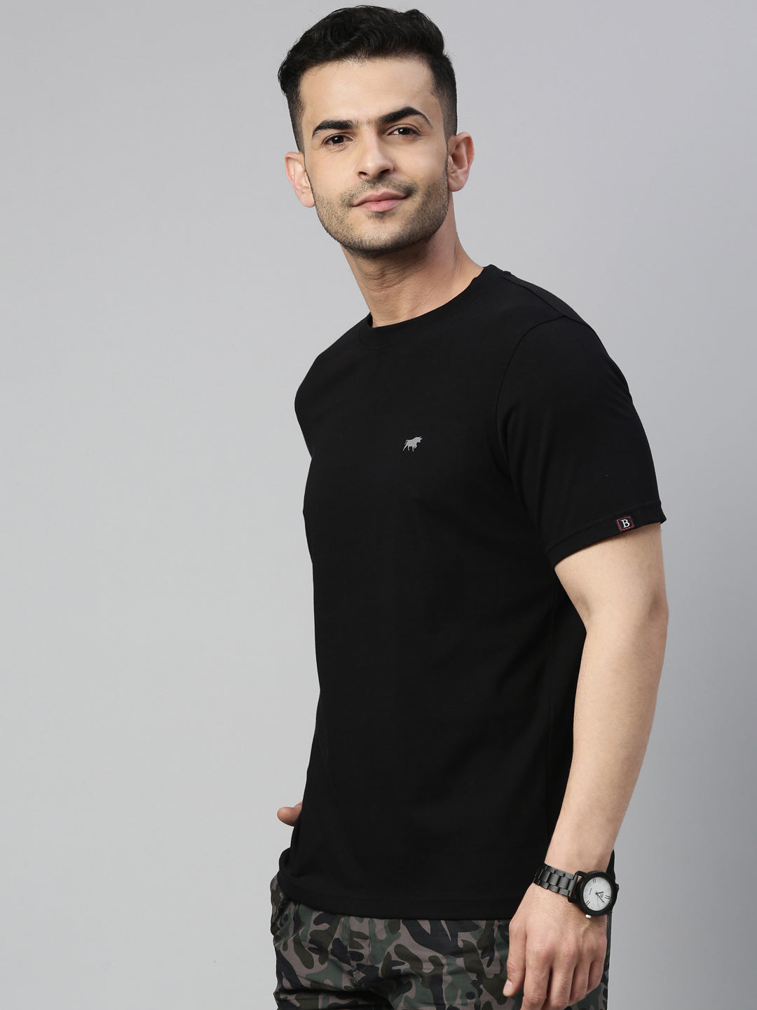 Black Solid Half Sleeves T-Shirt Plain T-Shirts Bushirt   