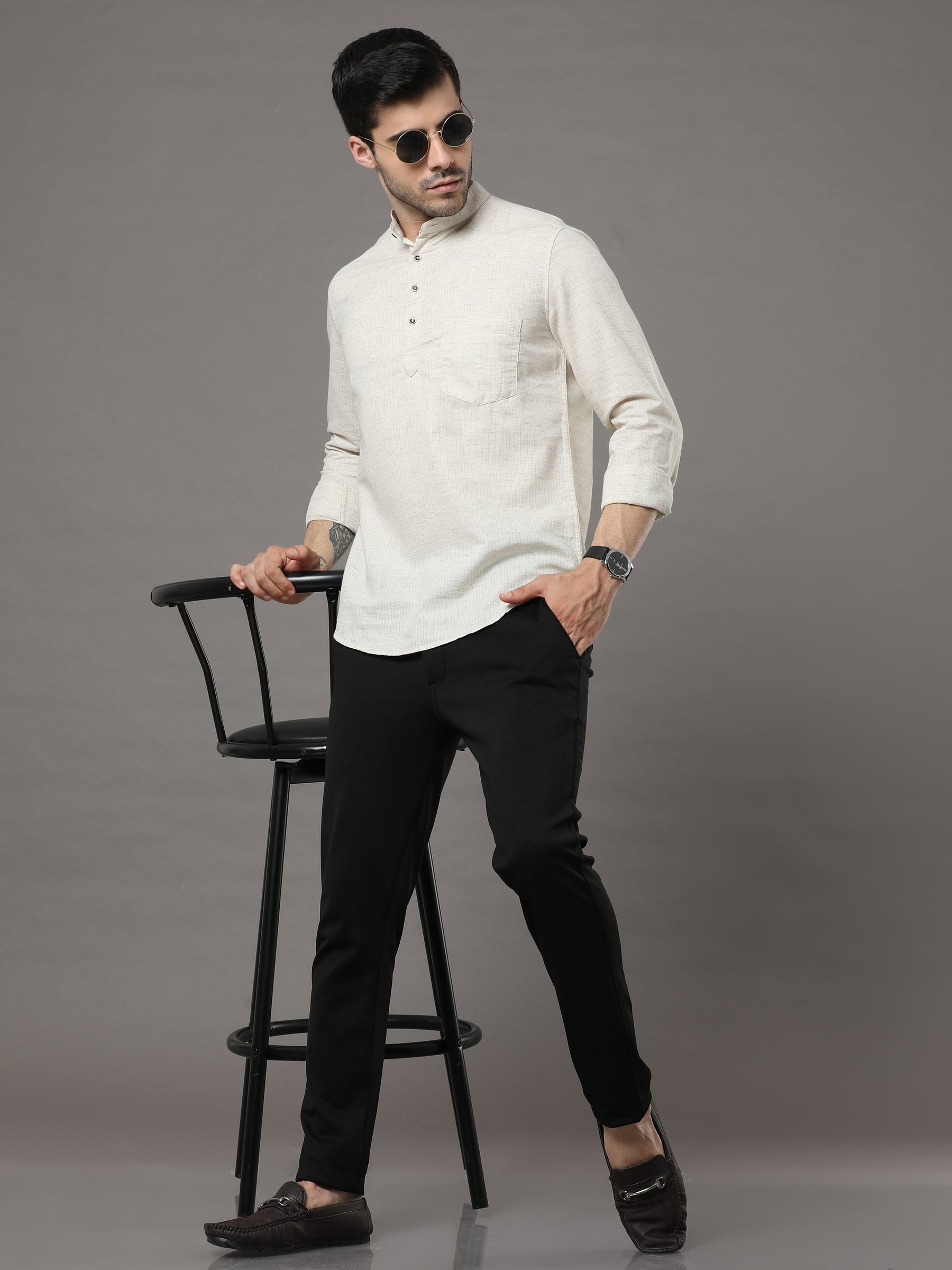 Indo Cream Solid Kurta Kurta Bushirtin