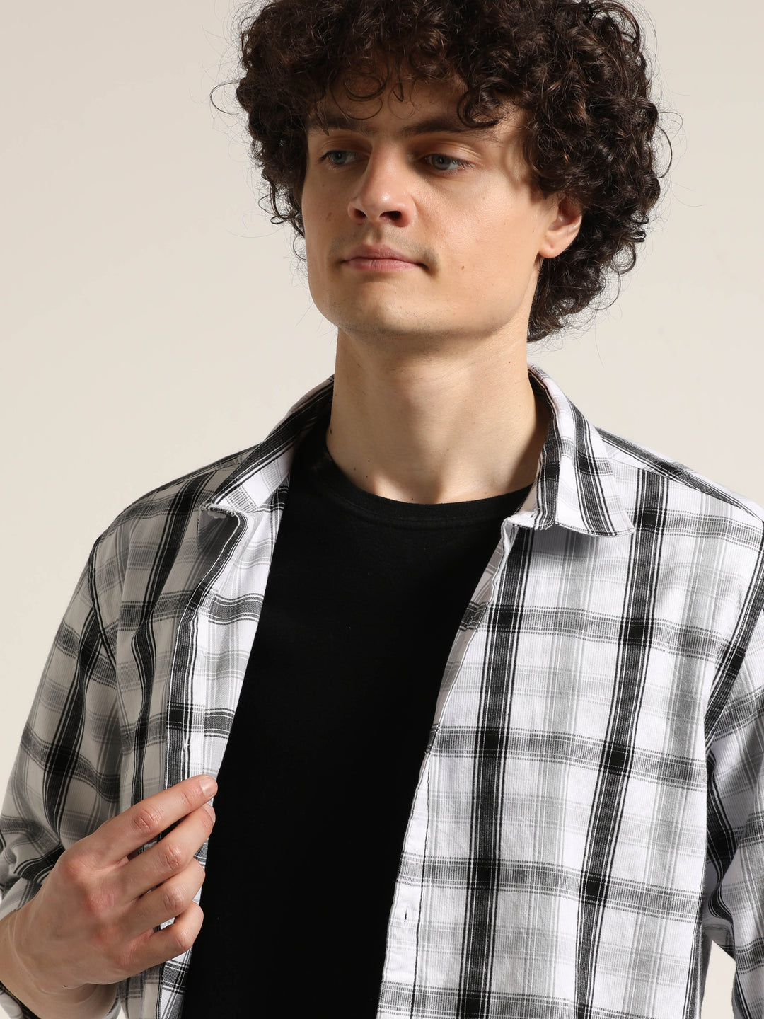 White Checks Regular Fit Shirt Checks Shirt Bushirt