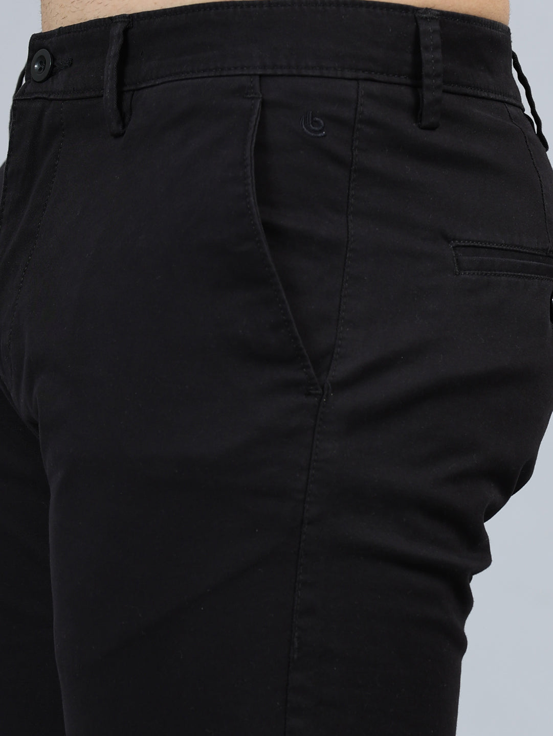 Fringe Black Solid Chinos Chinos Bushirt