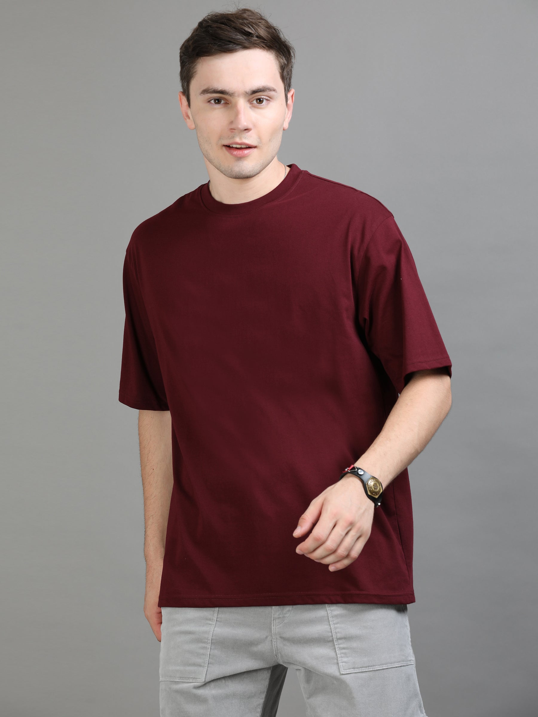 Maroon Oversize Solid T-Shirt Oversize T-Shirt Bushirt