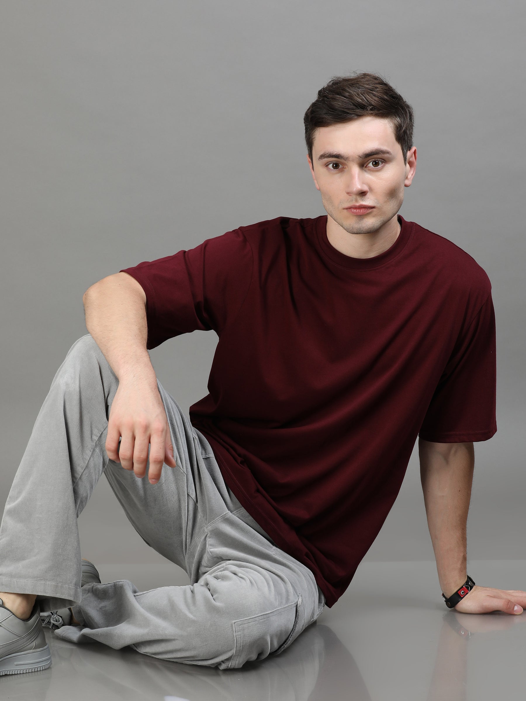 Maroon Oversize Solid T-Shirt Oversize T-Shirt Bushirt
