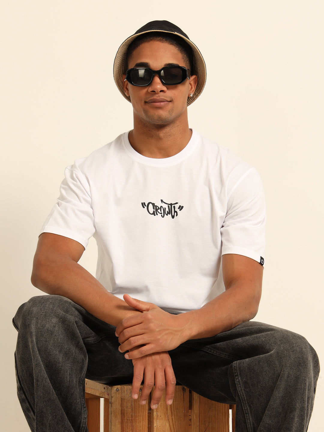 Pain - Growth White Oversize T-Shirt Oversize T-Shirt Bushirt