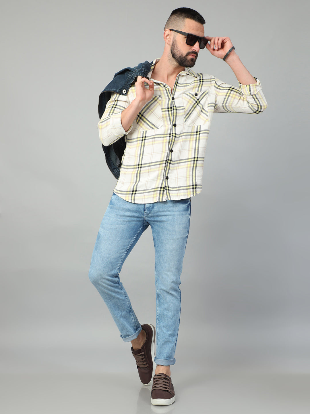 Ice Blue Solid Slim Fit Jeans Jeans Bushirt