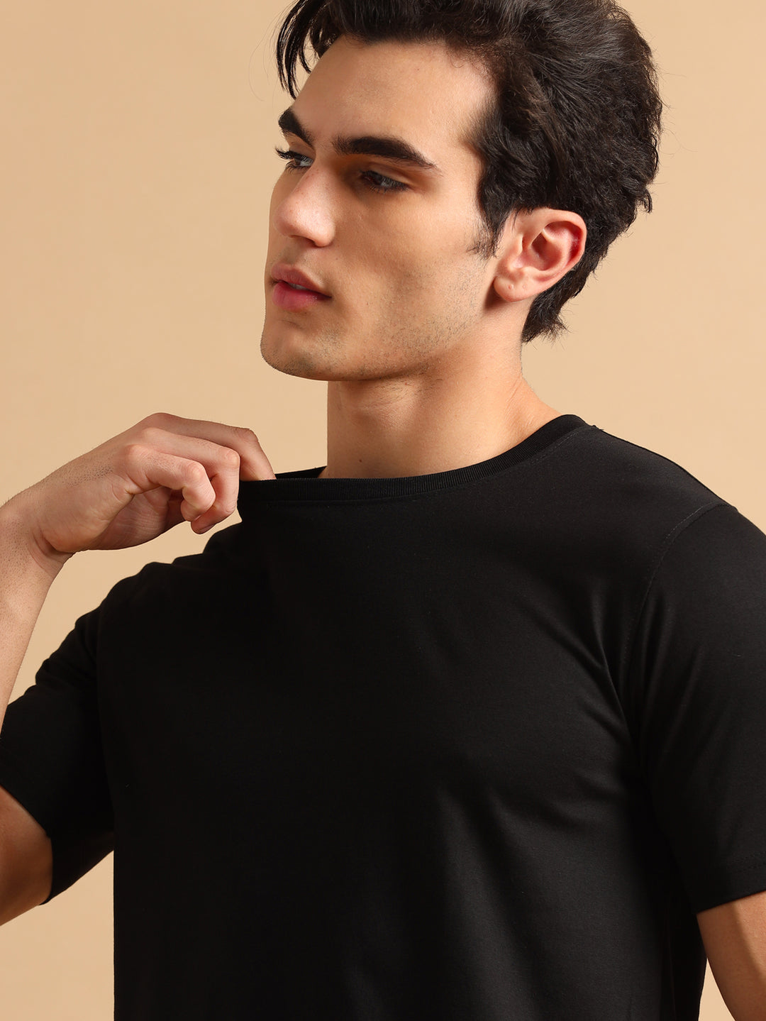 Easy Essential Black Solid T-Shirt Plain T-Shirts Bushirt