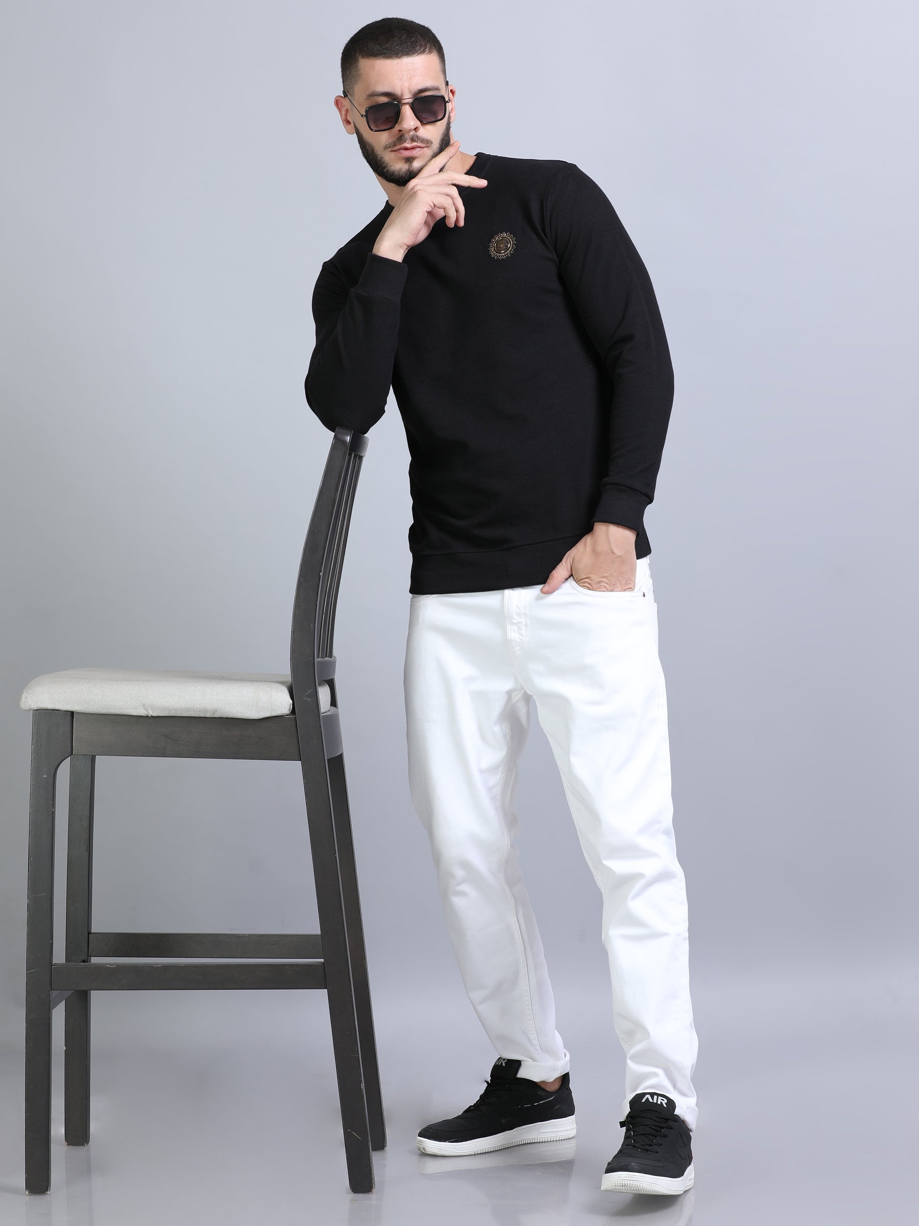 Acrylic Black Solid Sweatshirt Sweatshirt Bushirt