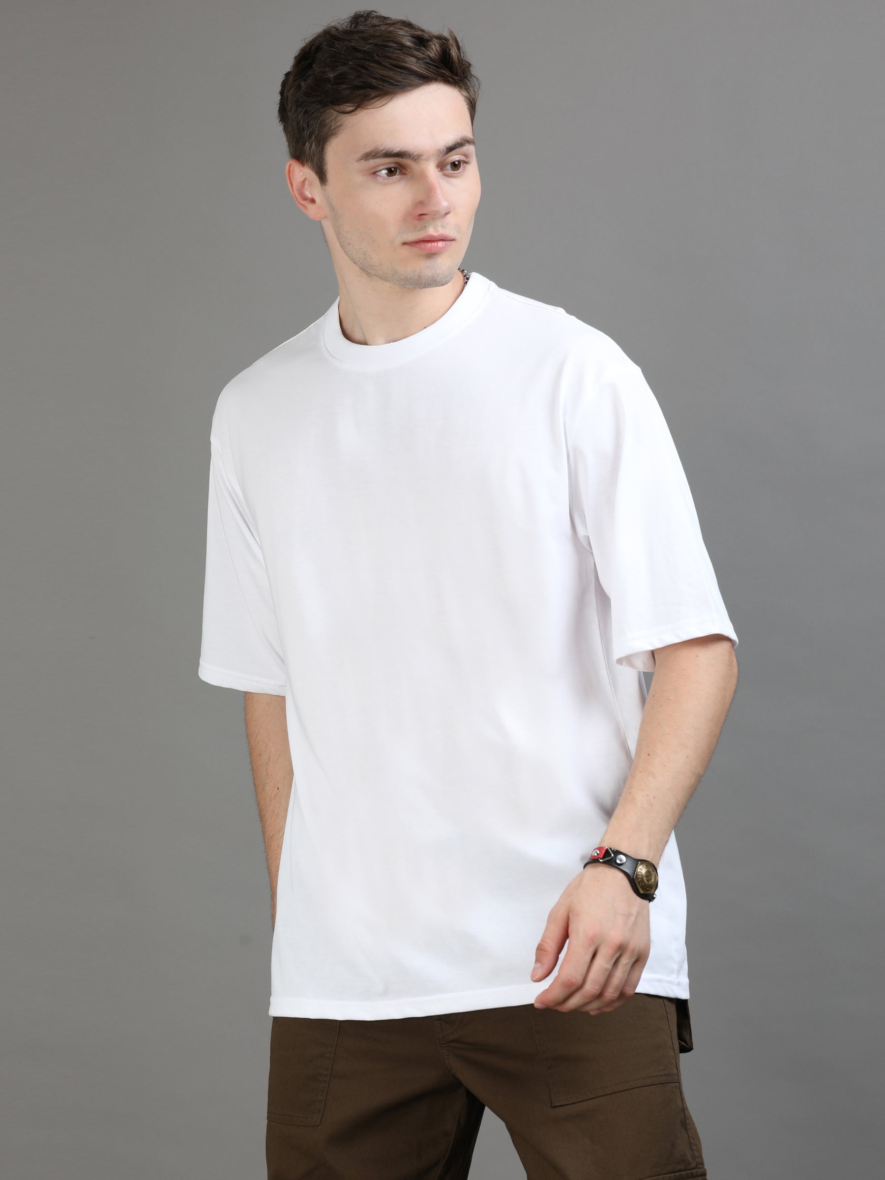 White Oversize Solid T-Shirt Oversize T-Shirt Bushirt