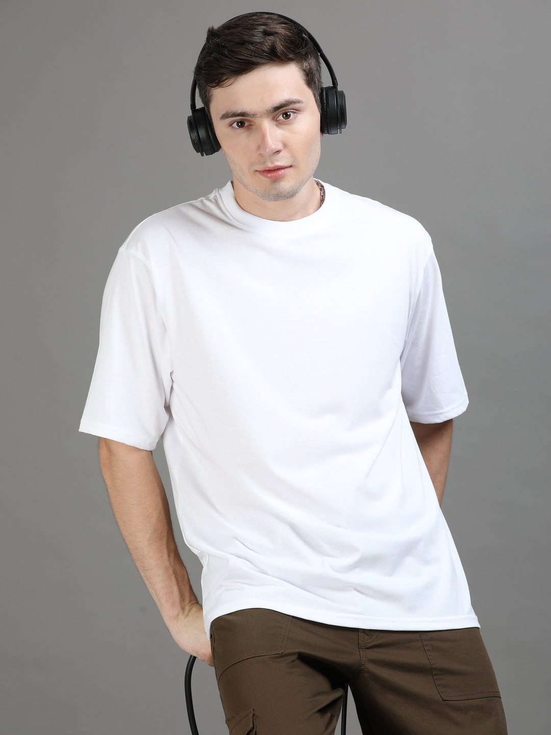 White Oversize Solid T-Shirt Oversize T-Shirt Bushirt