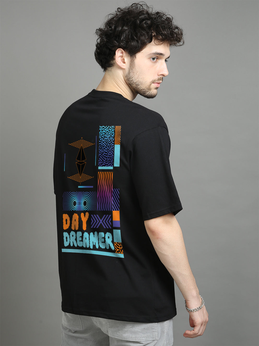 Day Dreamer Oversize T-Shirt Oversize T-Shirt Bushirt