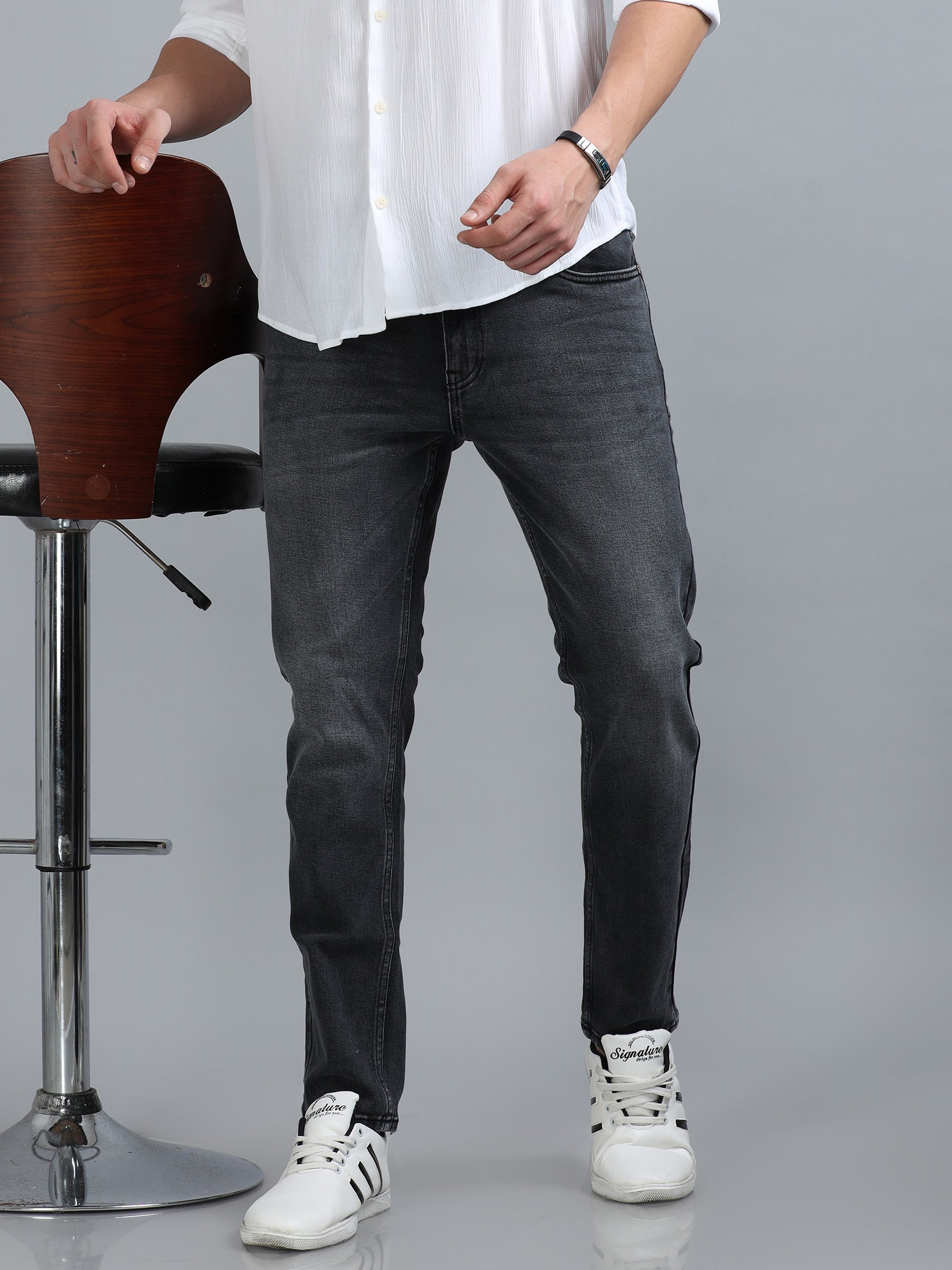 Charcoal Grey Solid Slim Fit Jeans Jeans Bushirt