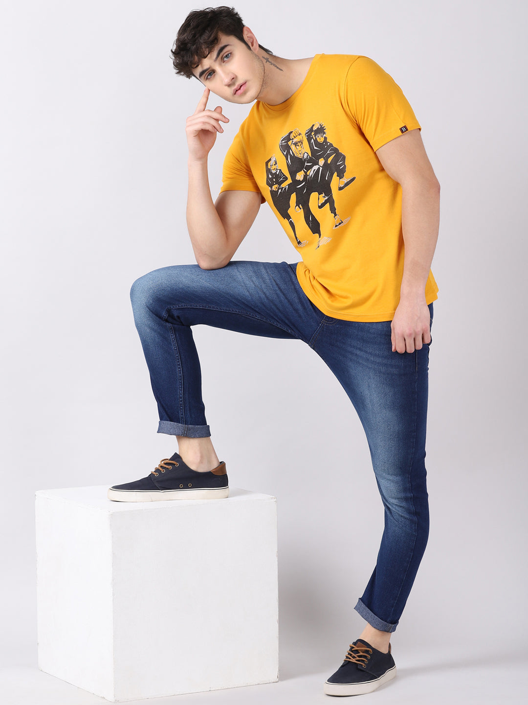 Hanging out with the jjk trio for the last time Anime T-Shirt Graphic T-Shirts Bushirt