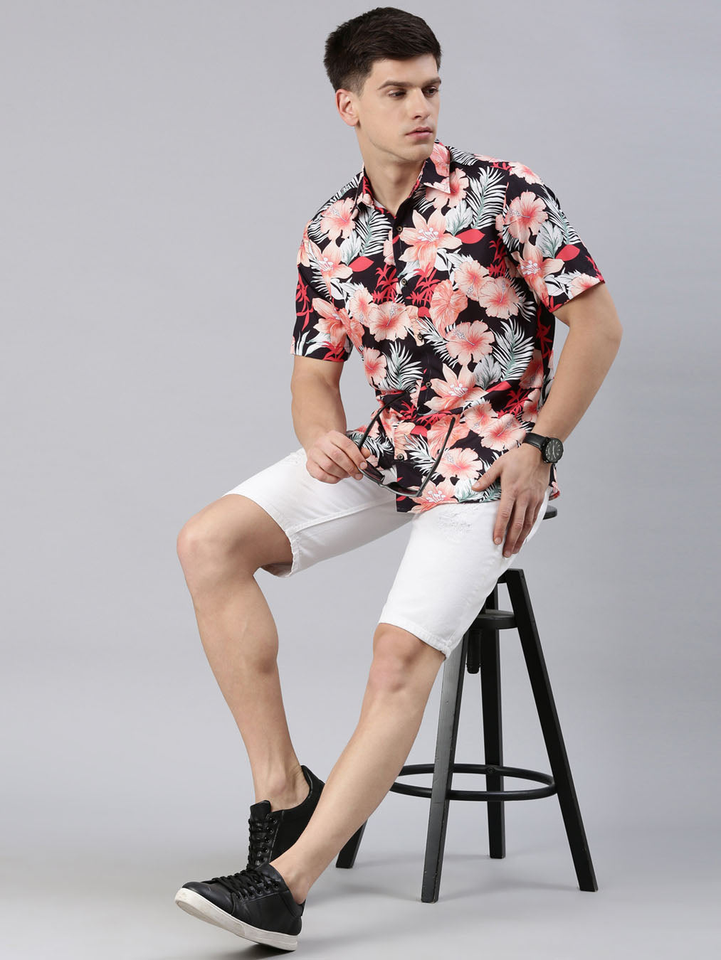Wild Leaf Black Shirt Printed Shirt Bushirt