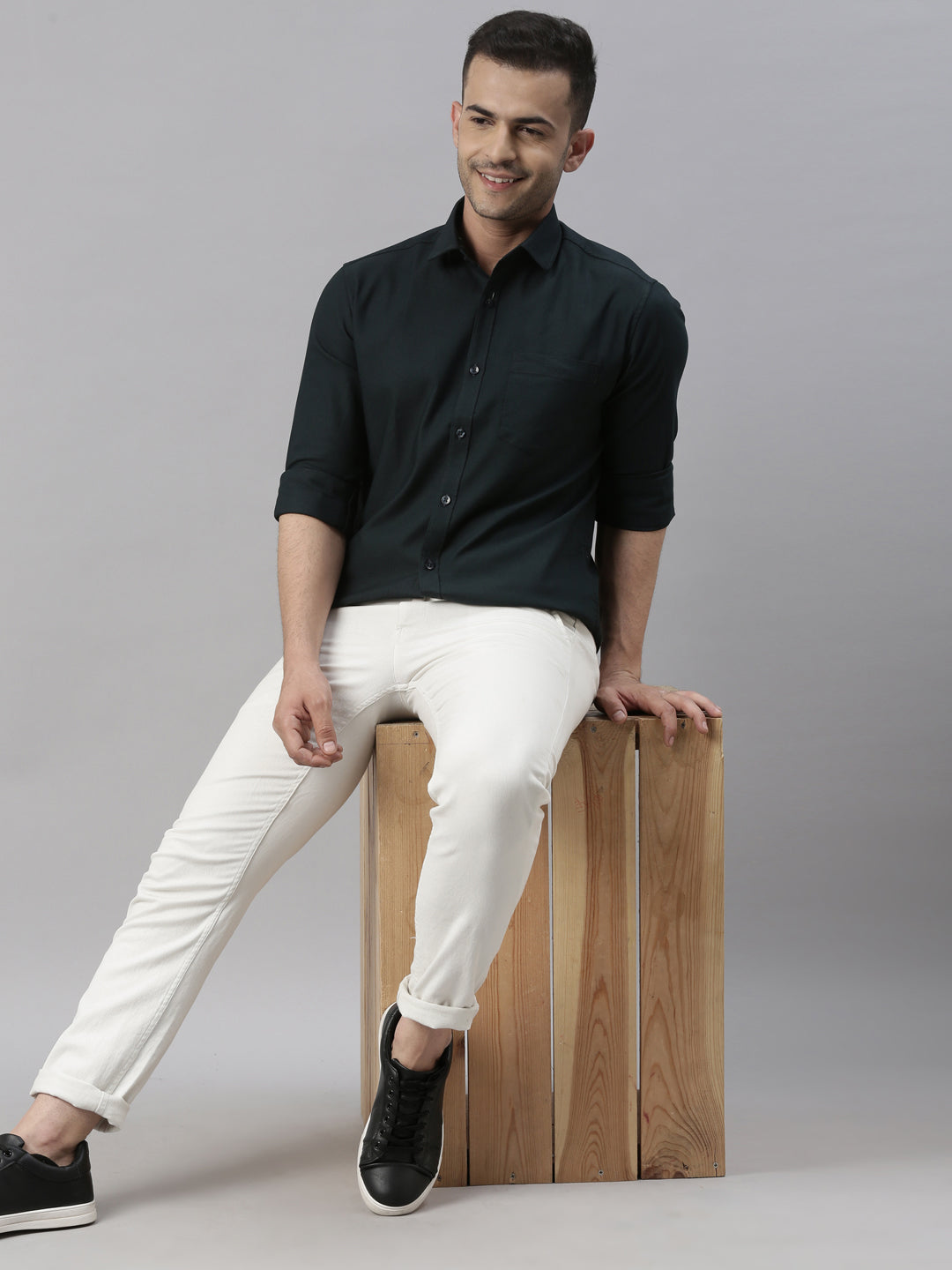 Bottle Green Solid Casual Shirt Solid Shirt Bushirt