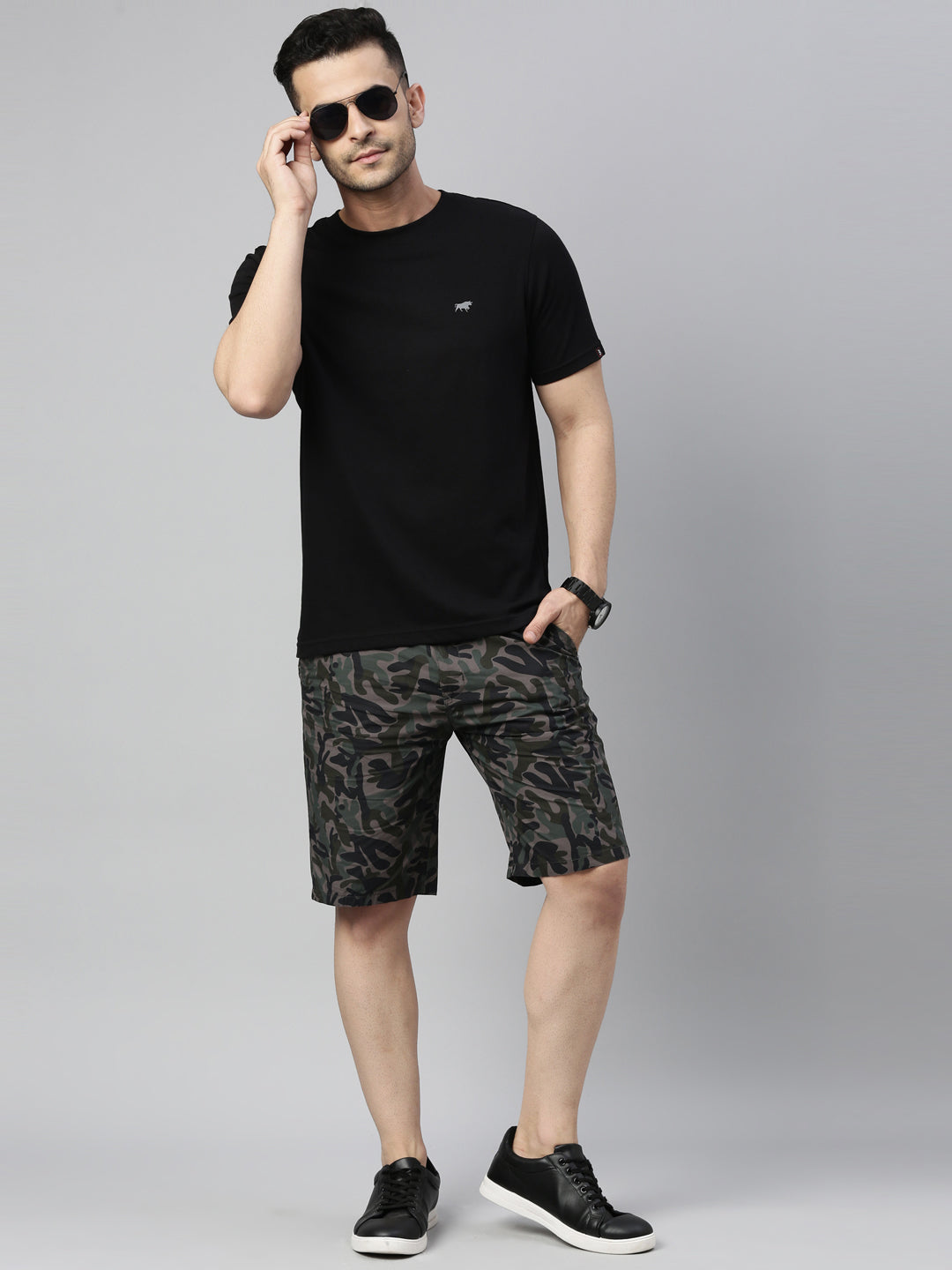 Black Solid Half Sleeves T-Shirt Plain T-Shirts Bushirt