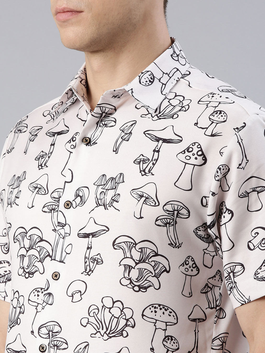 Doodle Mashroom Cream Shirt Printed Shirt Bushirt   