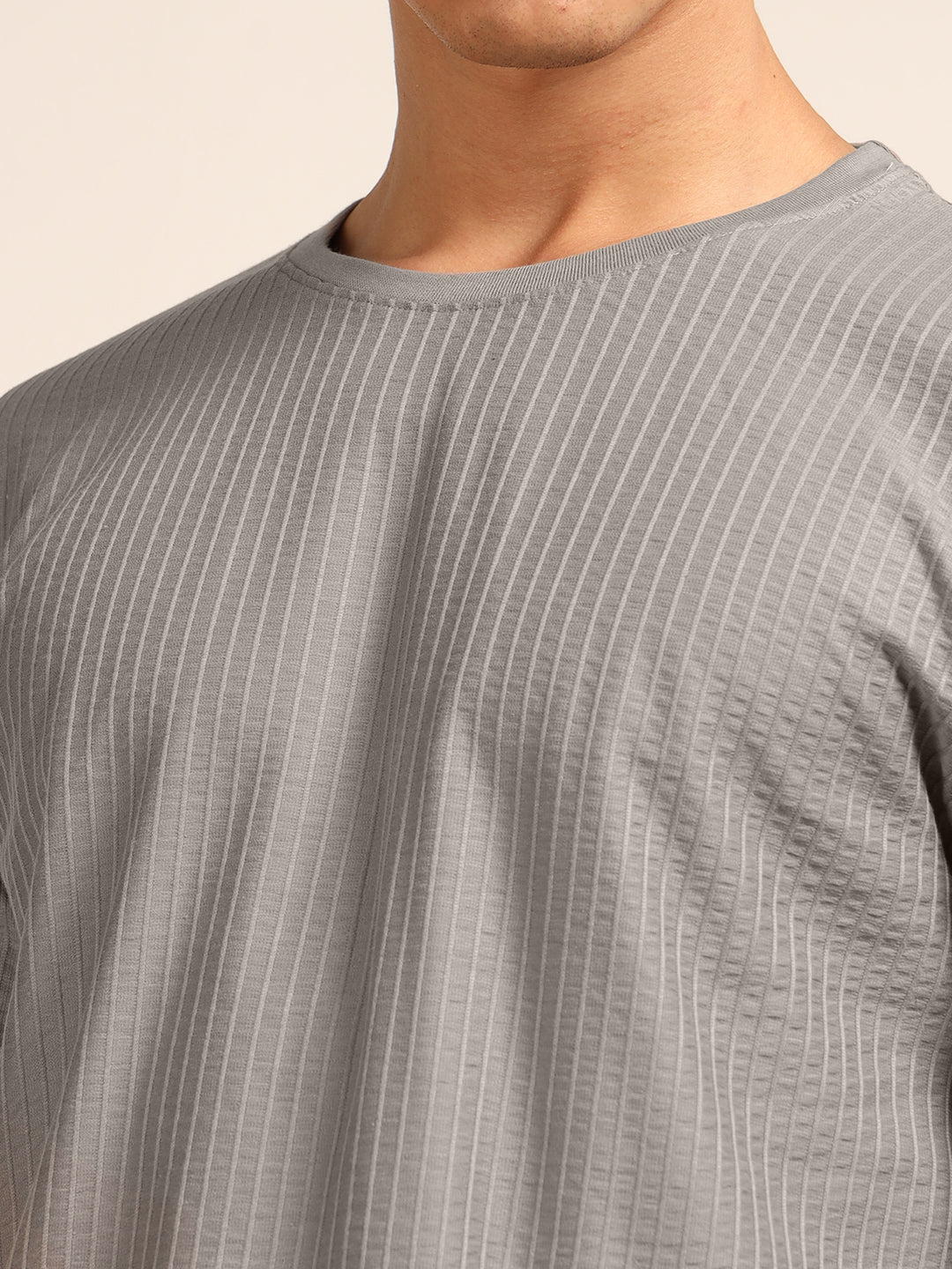 Grey Textured Solid T-Shirt Plain T-Shirts Bushirt
