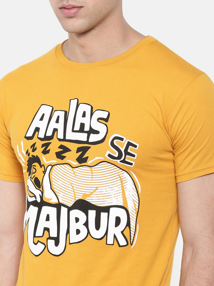 Aalas Se Majbur T-Shirt Graphic T-Shirts Bushirt   