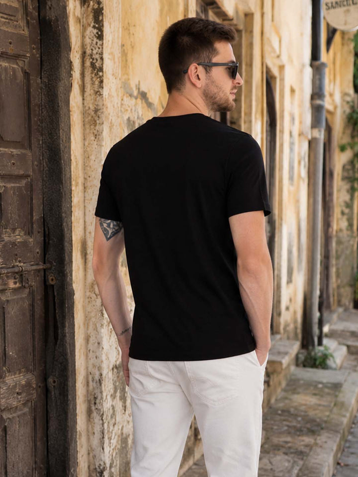 Addicted To Chai Black Classic Fit T-Shirt Graphic T-Shirts Bushirt