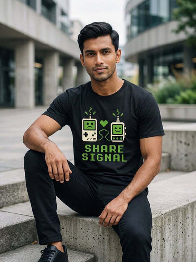 Share Signal Black Classic Fit T-Shirt Graphic T-Shirts Bushirt