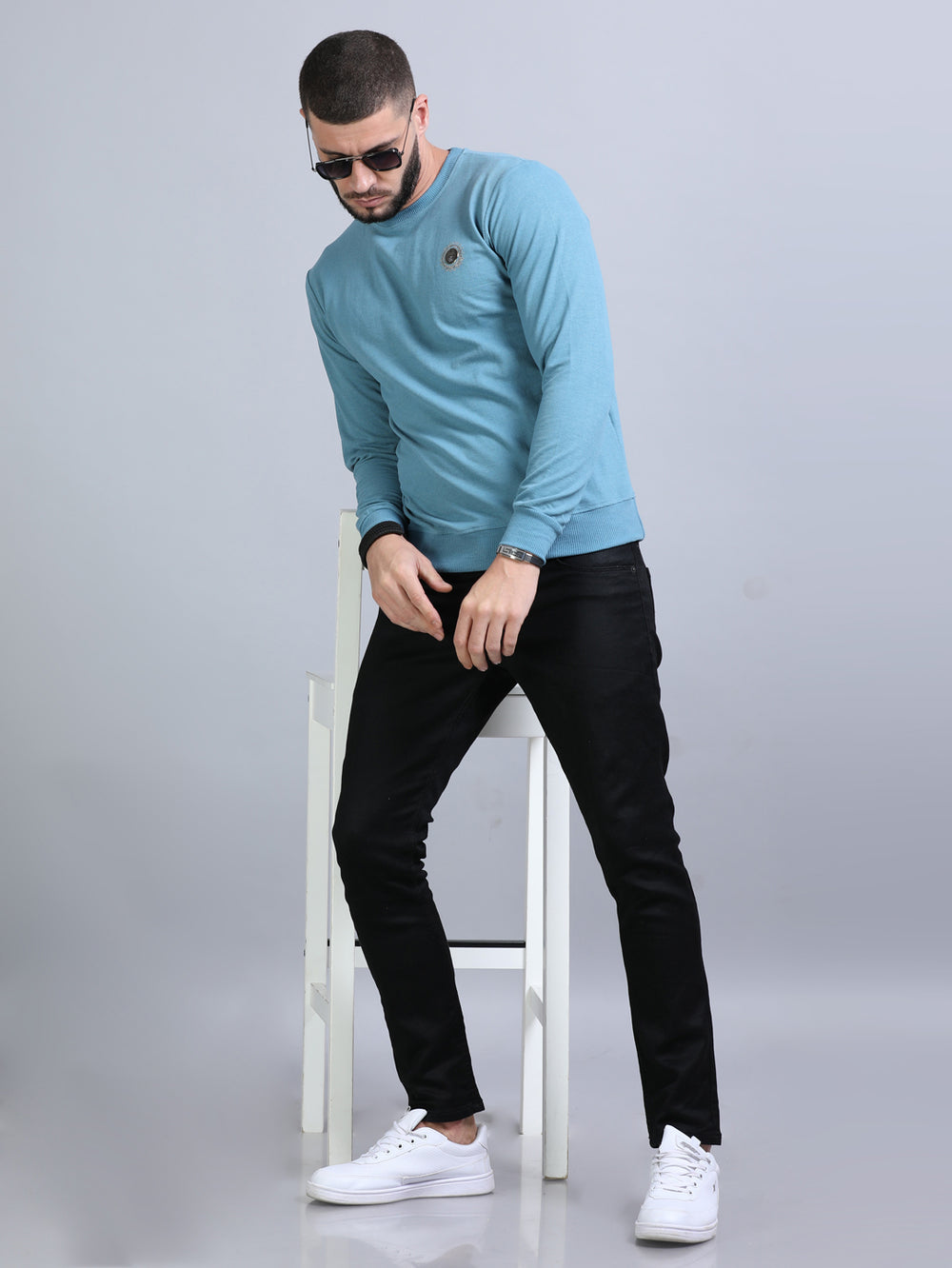 Acrylic Turkish Blue Solid Sweatshirt Sweatshirt Bushirt   