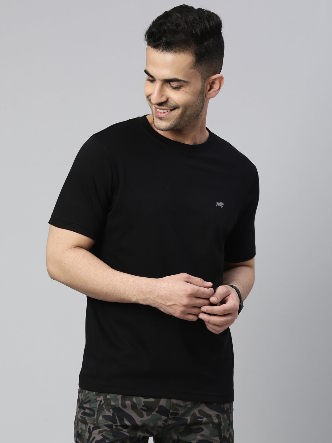 Black Solid Half Sleeves T-Shirt Plain T-Shirts Bushirt   