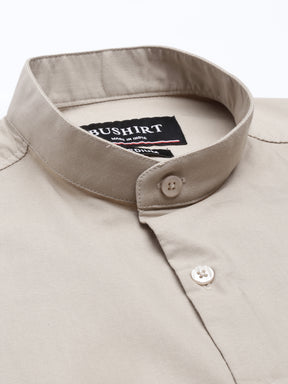 Beige Chinese Collar Casual Shirt Solid Shirt Bushirt   