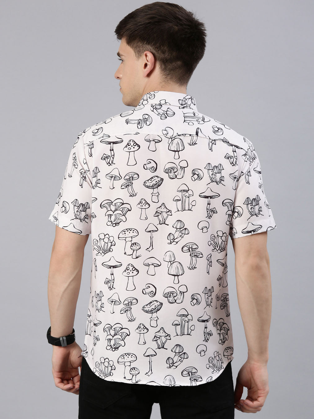 Doodle Mashroom Cream Shirt Printed Shirt Bushirt   