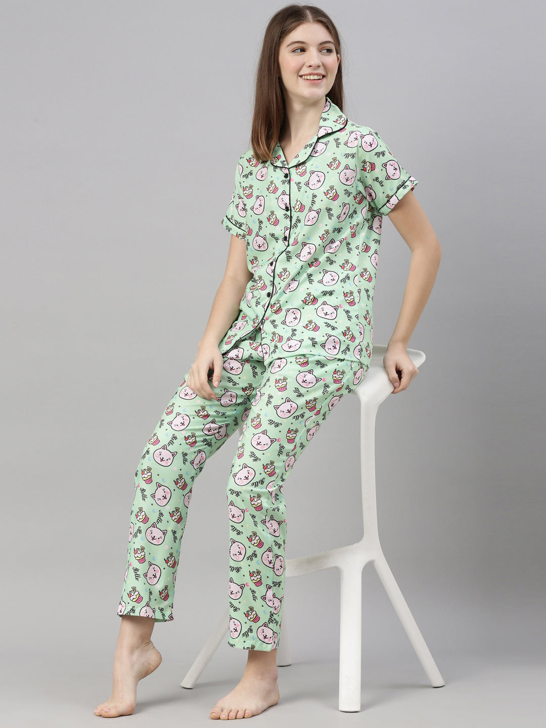 Hello Kitty Mint Green Women's Night Suits Women's Night Suit Bushirt   