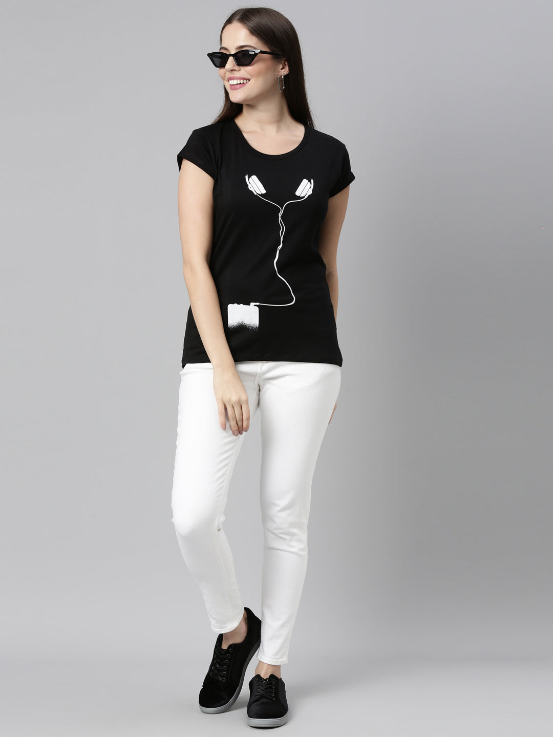 Headphone T-Shirt Women's Graphic Tees Bushirt   