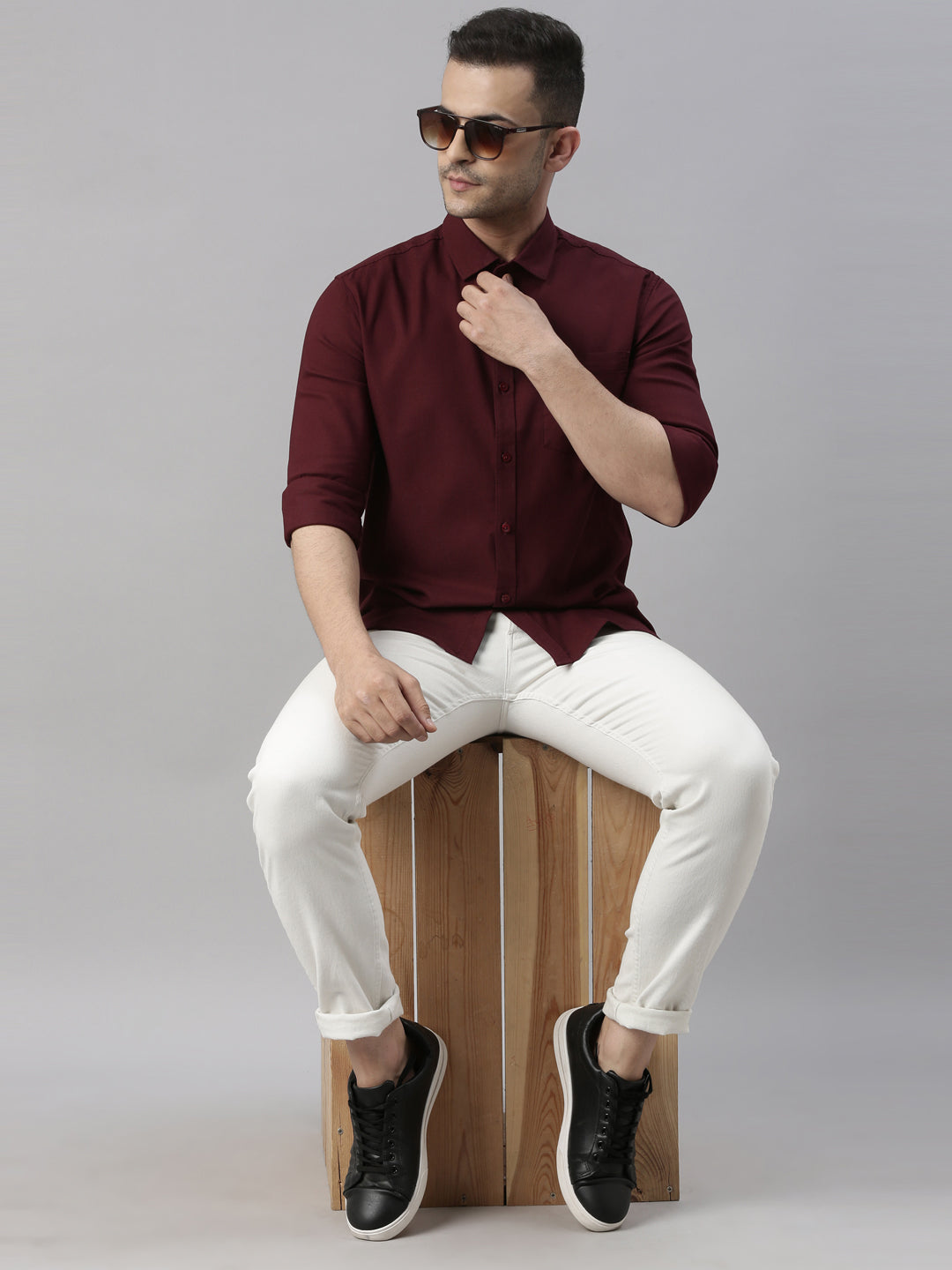 Buy Men Maroon Regular Fit Solid Full Sleeves Wedding Shirt Online - 736758  | Van Heusen