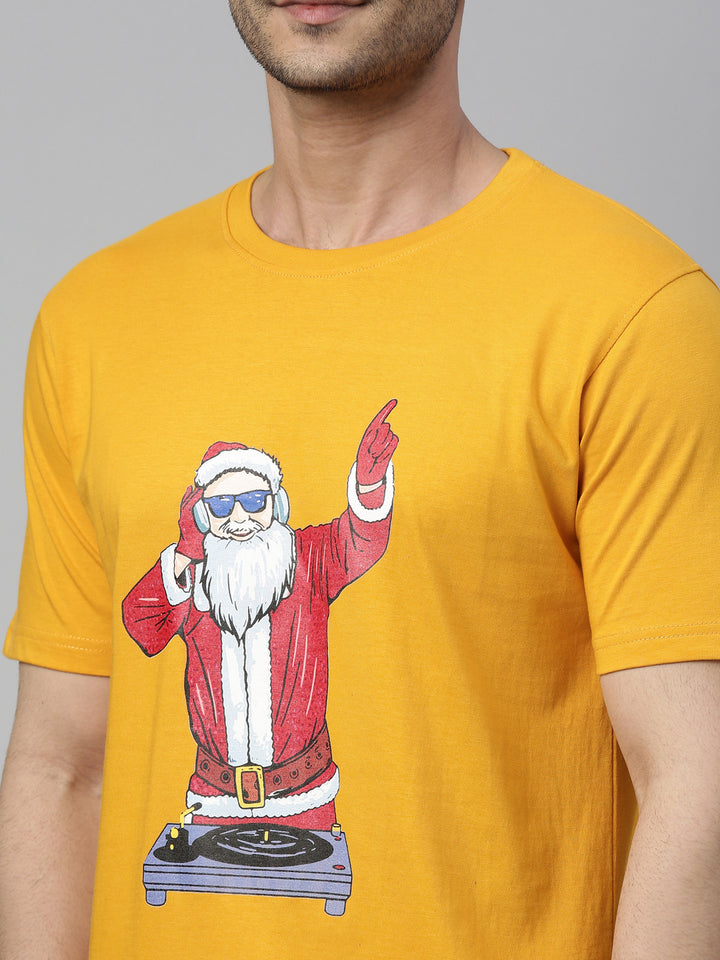 DJ Santa In the House T-Shirt Graphic T-Shirts Bushirt   